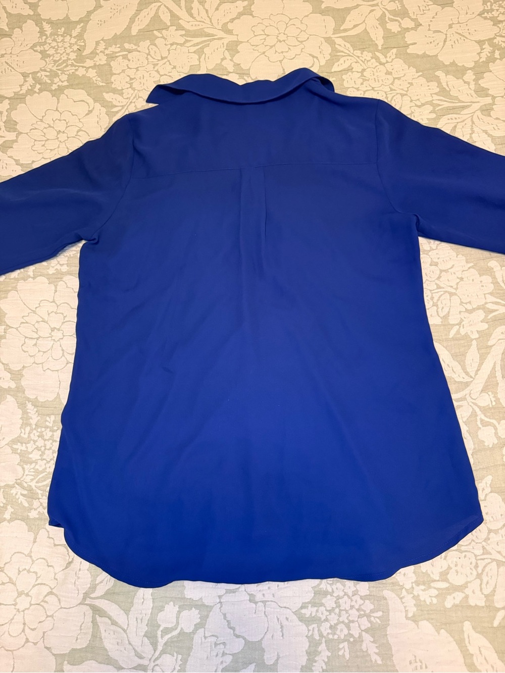 Women's Royal Blue Express Portofino Button-Down Shirt with Roll-Tab Sleeves - Picture 9 of 9